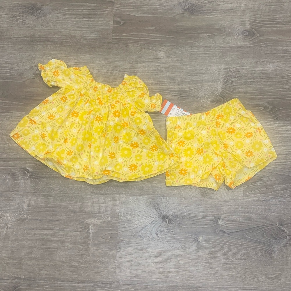 NWT Yellow Cat & Jack Shorts Set 12-18 Months